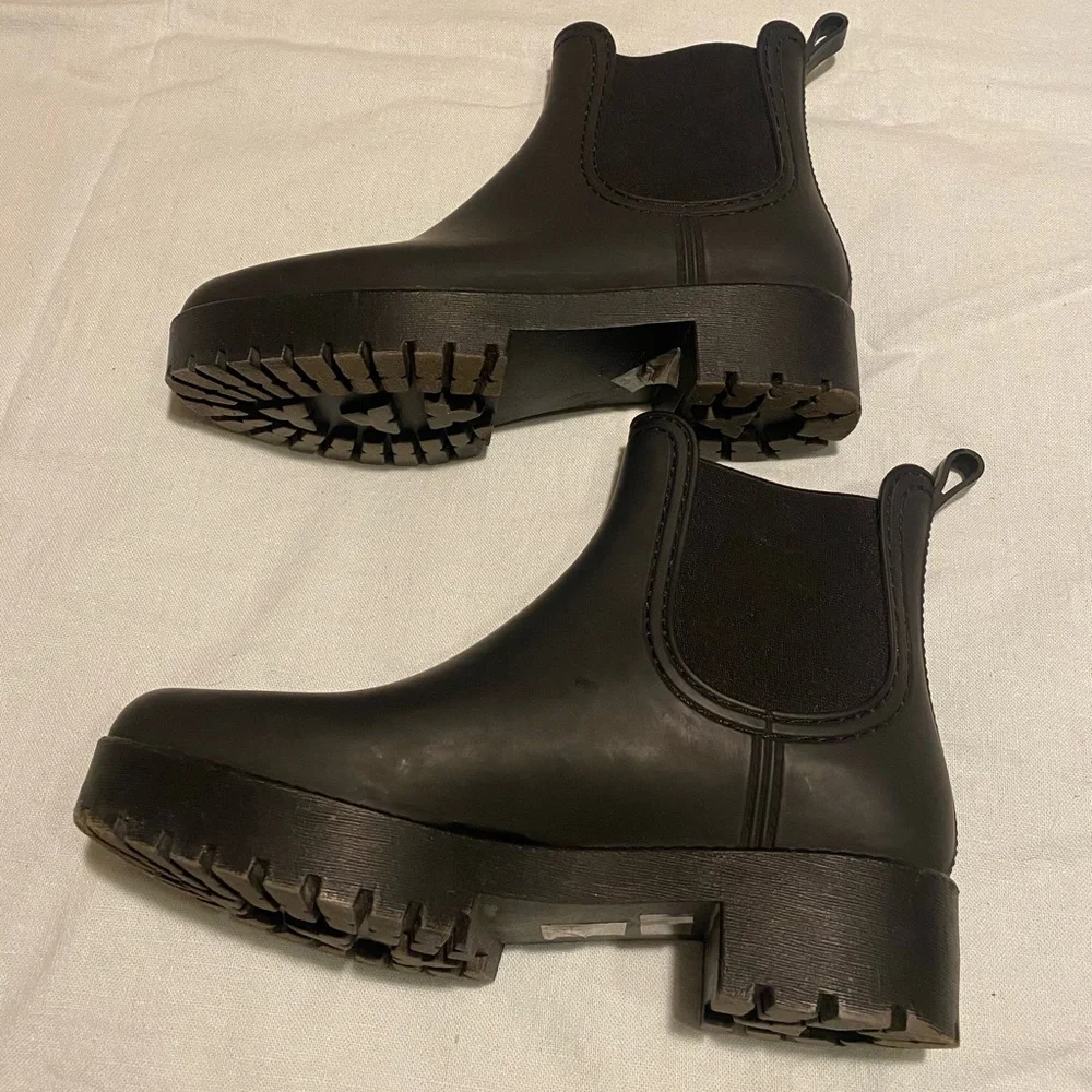 Jeffrey Campbell Cloudy Rain Chelsea Boots - Picture 5 of 9